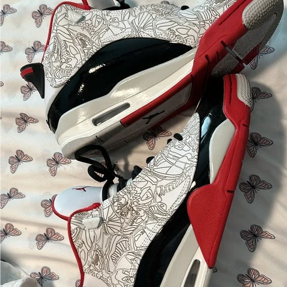 Size 9 Women’s Jordan Dub Zeros - Picture 4 of 4